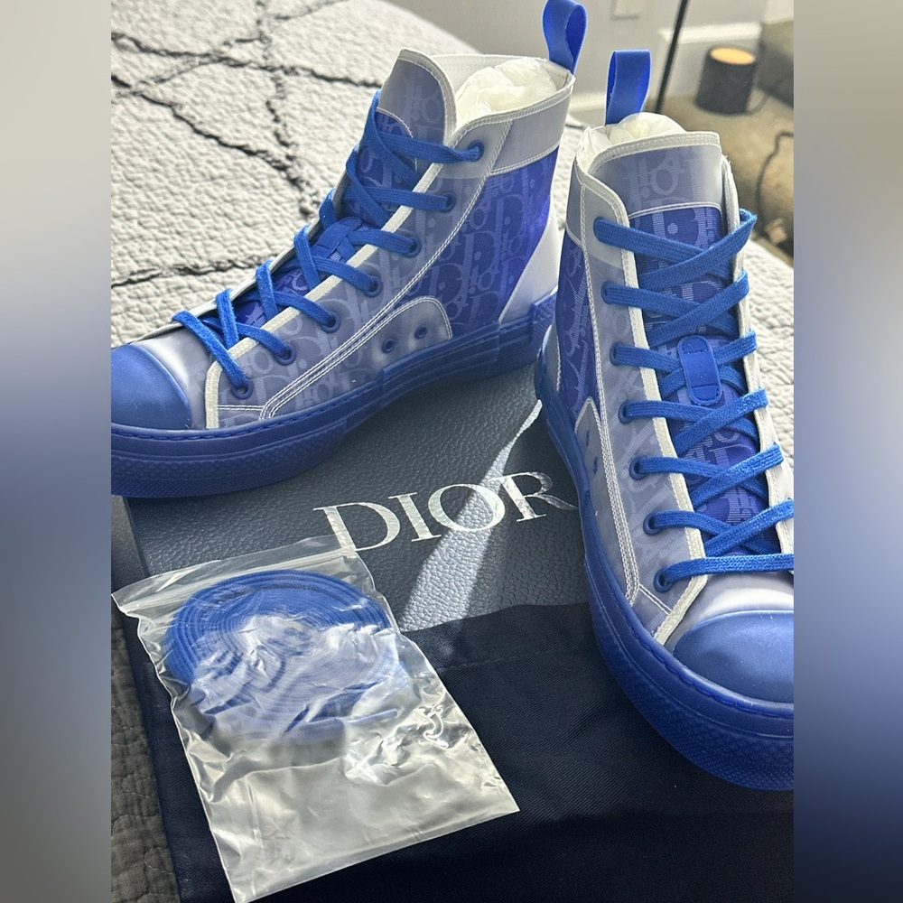 Authentic Never worn Dior shoes
